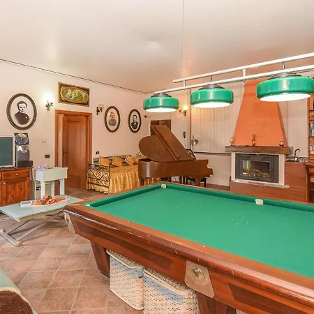 Awesome In With 1 Bedrooms And Wifi San Giorgio Monferrato