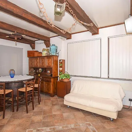 Awesome In With 1 Bedrooms And Wifi