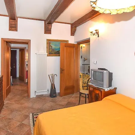 Awesome In With 1 Bedrooms And Wifi San Giorgio Monferrato